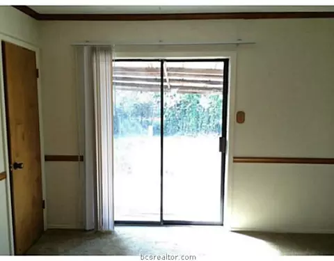 2802-04 Forest Bnd, Bryan, TX 77801 photo 6