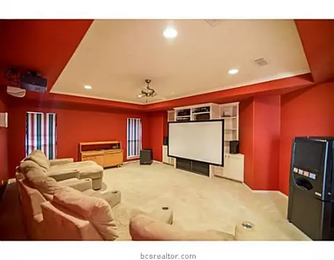 9214 Grassbur Rd, Bryan, TX 77808 photo 16
