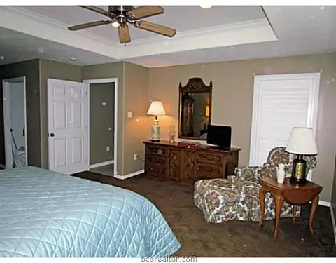 4905 Park Hampton Dr, Bryan, TX 77802 photo 14