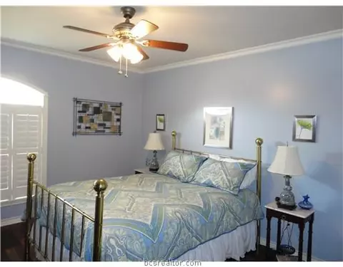 6202 Queenslock, Bryan, TX 77802 photo 8