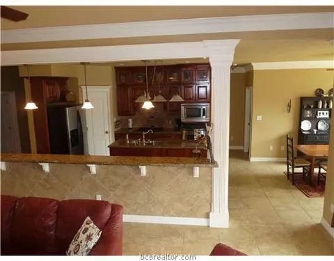 3808 Park Hampton Dr, Bryan, TX 77802 photo 12