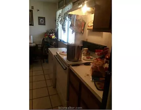 2216 Young Pl, Bryan, TX 77807 photo 12