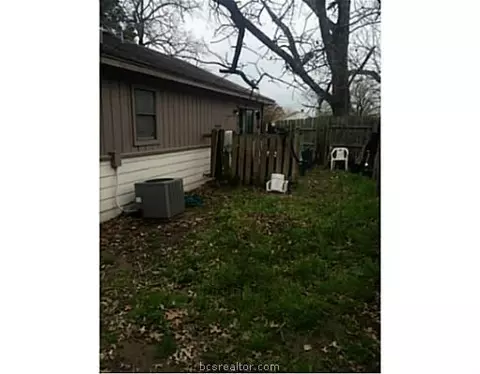 2216 Young Pl, Bryan, TX 77807 photo 23