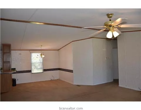 311 S Pine Cir, Pinehurst, TX 77362 photo 4