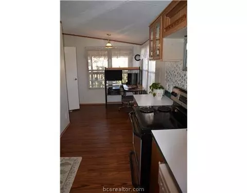 311 S Pine Cir, Pinehurst, TX 77362 photo 15