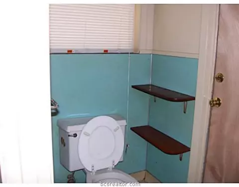 2204 Truman St, Bryan, TX 77801 photo 9
