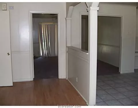 2204 Truman St, Bryan, TX 77801 photo 4
