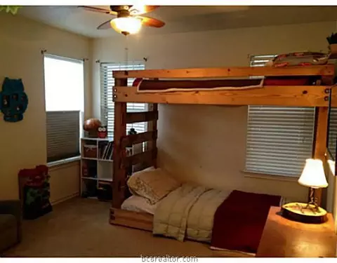 810 Mitchell St, Bryan, TX 77802 photo 7