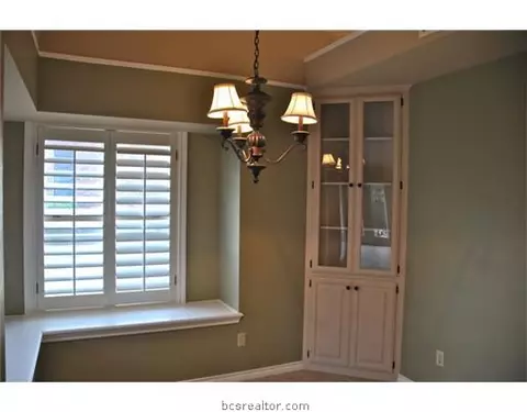 4732 Renwick Dr, Bryan, TX 77802 photo 10