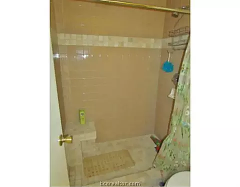 7240 Planters Loop, Bryan, TX 77808 photo 13