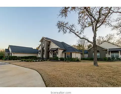 2004 Lis Ln, Bryan, TX 77807 photo 23