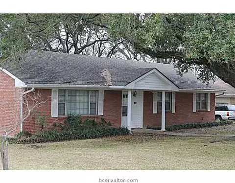 907 Ruskin Dr, Bryan, TX 77802 photo 1