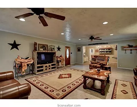 3730 Mancuso Rd, Bryan, TX 77808 photo 6