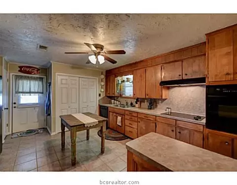 3730 Mancuso Rd, Bryan, TX 77808 photo 11