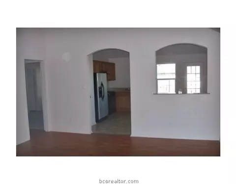 2102 Amberglow Pl, Bryan, TX 77801 photo 2