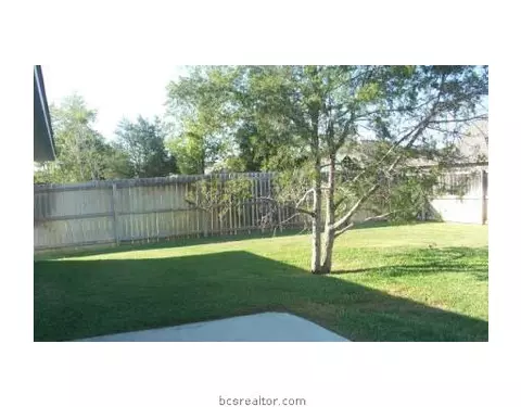 2102 Amberglow Pl, Bryan, TX 77801 photo 10
