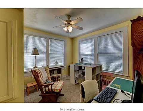 717 E 27th St, Bryan, TX 77803 photo 12