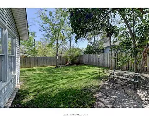 717 E 27th St, Bryan, TX 77803 photo 19