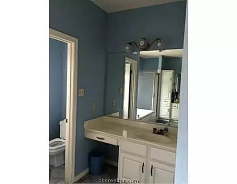 4615 Locksford Dr, Bryan, TX 77802 photo 13