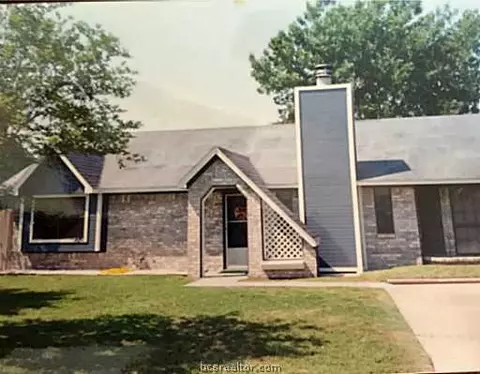 2902 Arizona, Bryan, TX 77803 photo 1