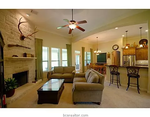 6752 Castenson Rd, Bryan, TX 77808 photo 10