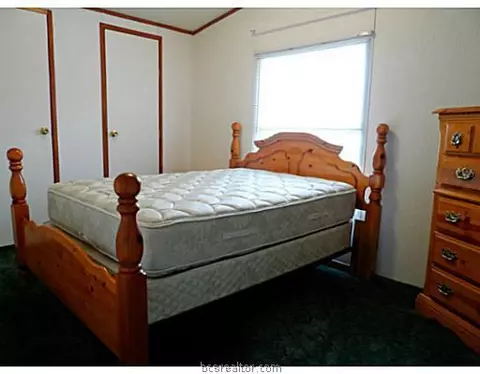 3808 Iverson Dr, Bryan, TX 77803 photo 18