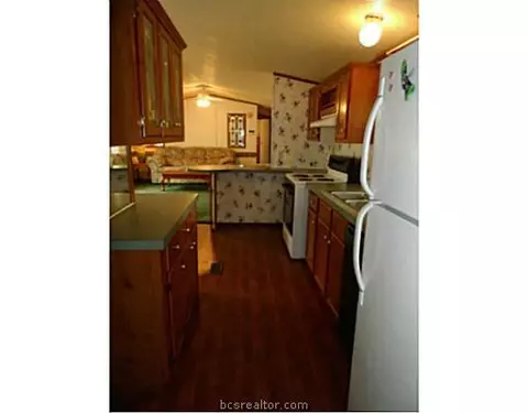 3808 Iverson Dr, Bryan, TX 77803 photo 7