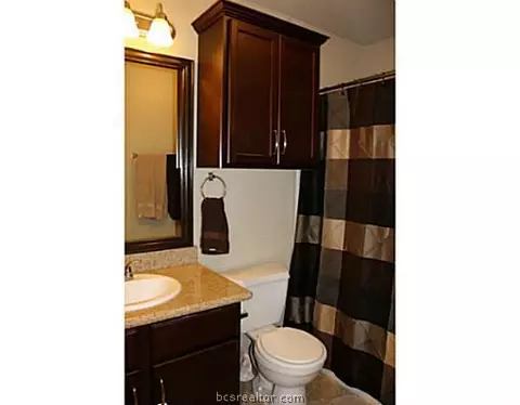 2000 Turning Leaf Dr, Bryan, TX 77807 photo 13