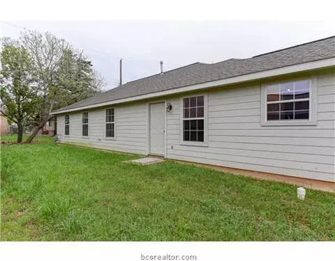 1109 Clearleaf Dr, Bryan, TX 77803 photo 11