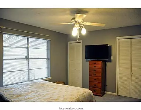 3000 Christopher Cir, Bryan, TX 77803 photo 14