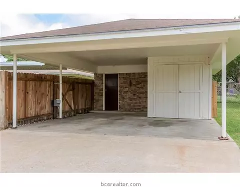 1401 Esther Blvd, Bryan, TX 77802 photo 14