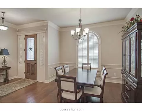 5211 Draycott Ct, Bryan, TX 77802 photo 10