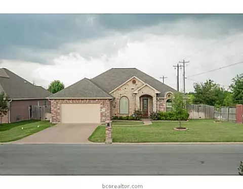 5211 Draycott Ct, Bryan, TX 77802 photo 2