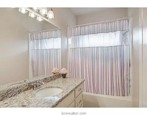 5211 Draycott Ct, Bryan, TX 77802 photo 19