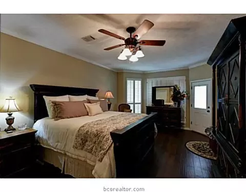 4744 Renwick, Bryan, TX 77802 photo 11