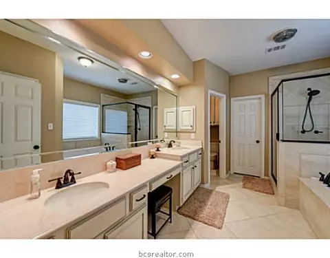 4744 Renwick, Bryan, TX 77802 photo 13