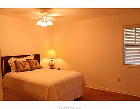 3002 Broadmoor, Bryan, TX 77802 photo 10