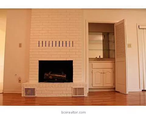 3002 Broadmoor, Bryan, TX 77802 photo 4