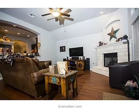 2009 Positano, Bryan, TX 77808 photo 8
