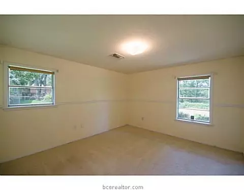 802 Ethel Blvd, Bryan, TX 77802 photo 16