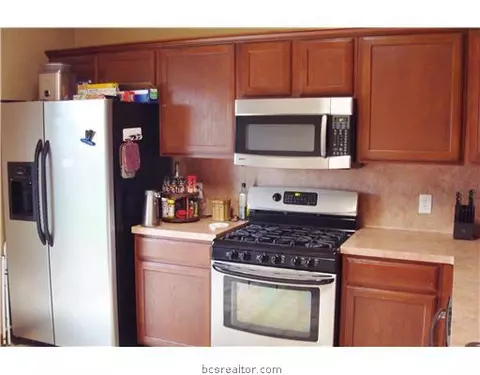 2909 Jenna Ct, Bryan, TX 77802 photo 9