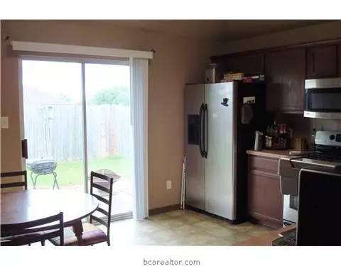 2909 Jenna Ct, Bryan, TX 77802 photo 7