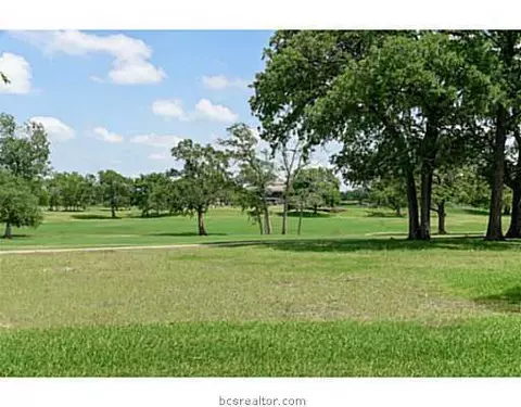 2706 Pinehurst, Bryan, TX 77802 photo 2