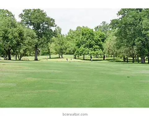 2706 Pinehurst, Bryan, TX 77802 photo 17