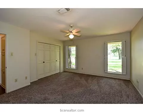 2706 Pinehurst, Bryan, TX 77802 photo 9