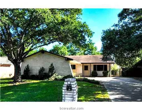 3508 Midwest Dr, Bryan, TX 77802 photo 1