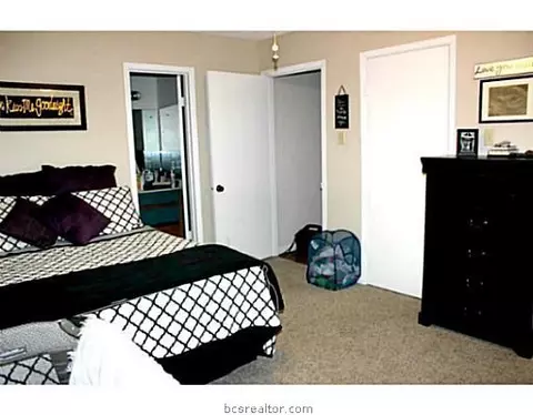 3508 Midwest Dr, Bryan, TX 77802 photo 6