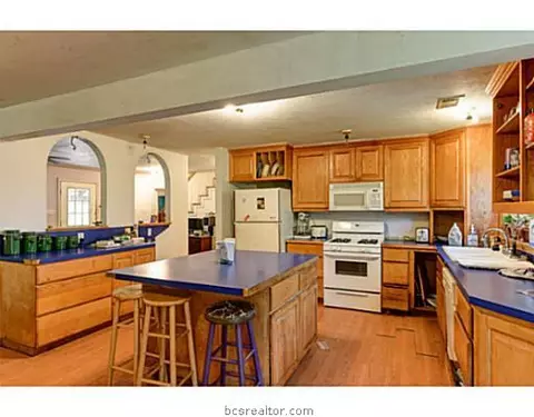 8949 Taylor Rd, Bryan, TX 77808 photo 7