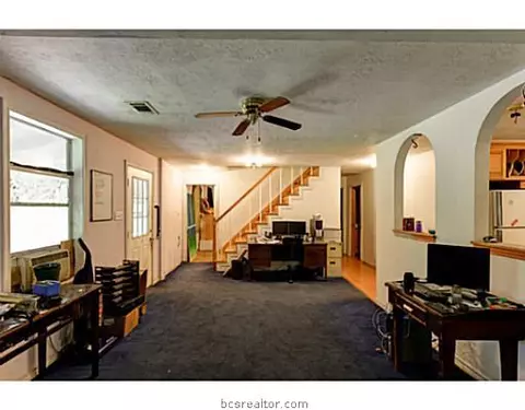 8949 Taylor Rd, Bryan, TX 77808 photo 5