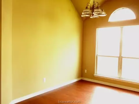 1712 Summerwood, Bryan, TX 77807 photo 13